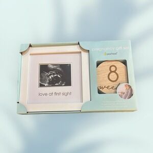 Pregnancy Gift Set "Pearhead" New